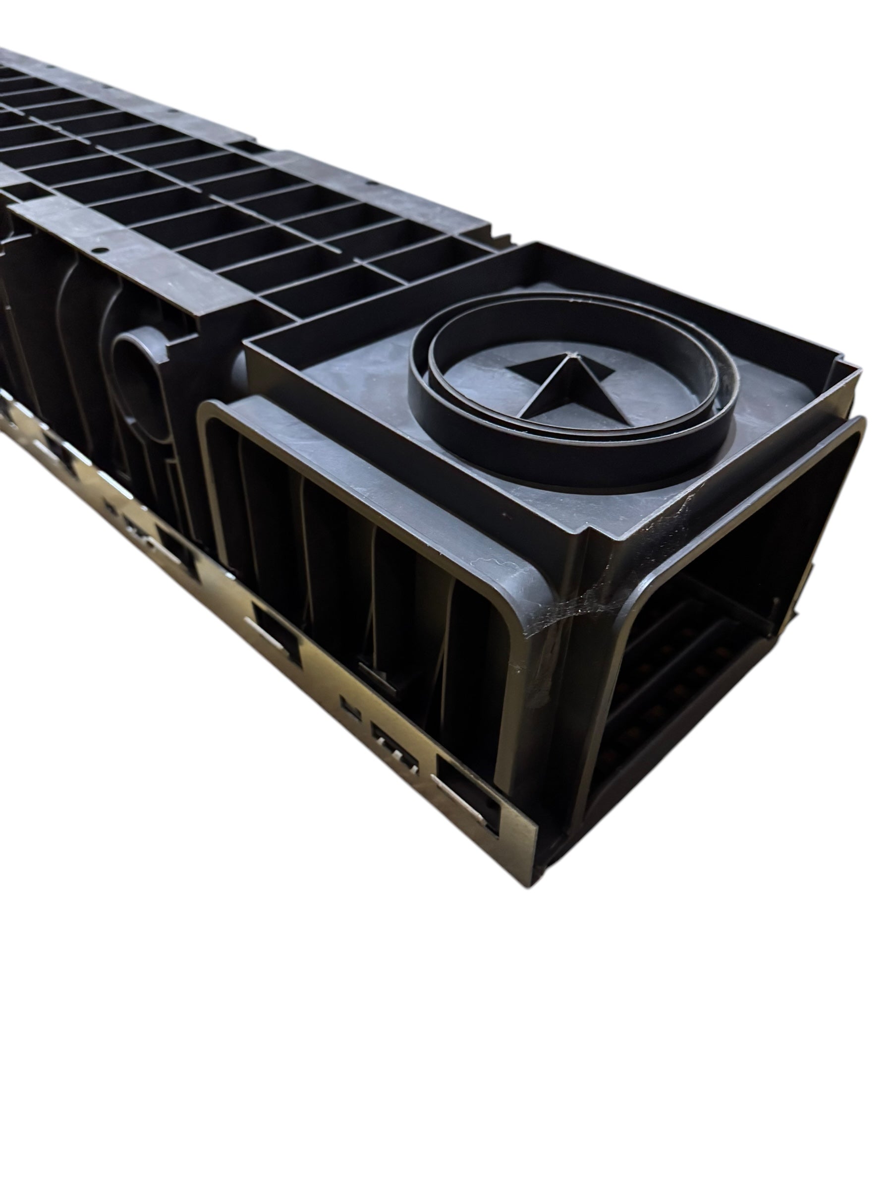 DEKDrain CETUS - D400 with Cast Iron Grating - 158/198mm