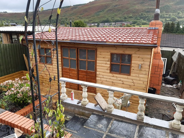 Lightweight Tiles Budget Ridge End Cap - Smooth Red