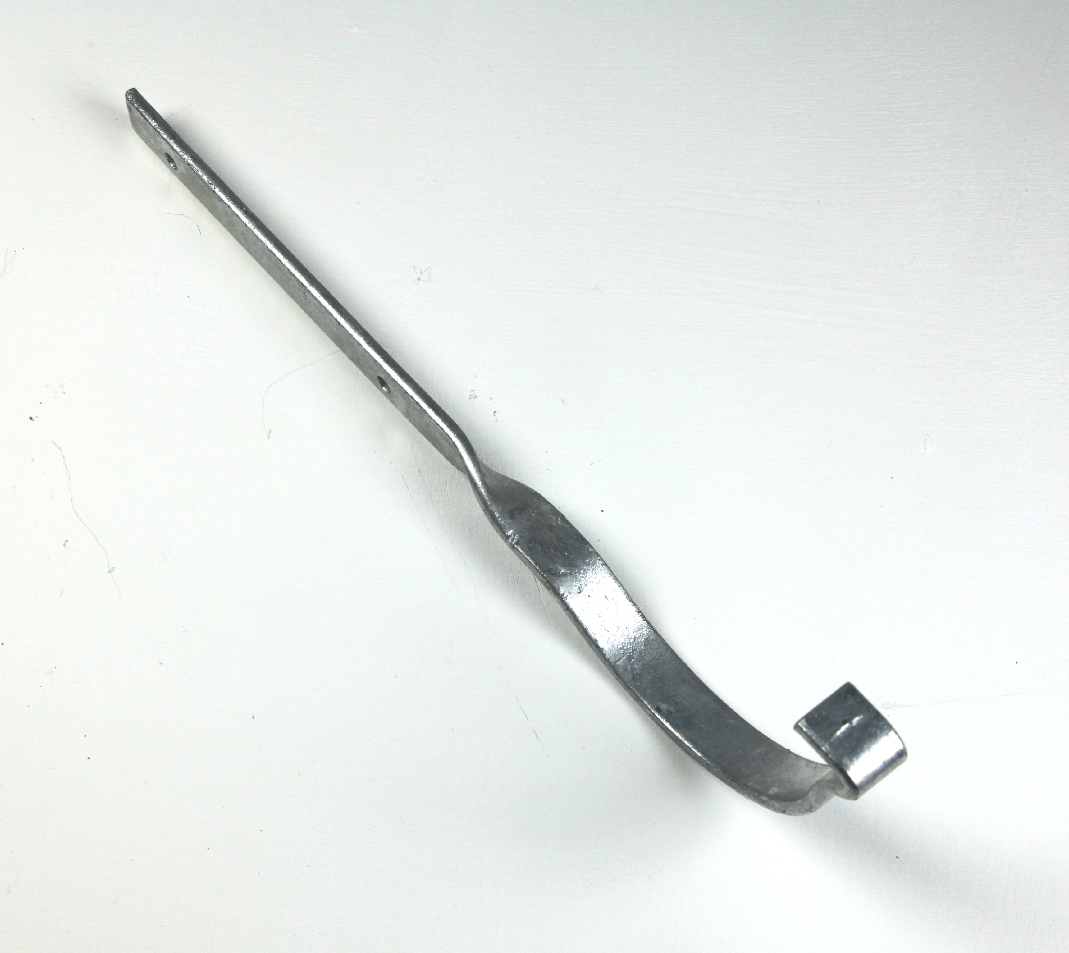 Hargreaves Foundry Premier Beaded Half Round Gutter Side Fix Rafter Bracket