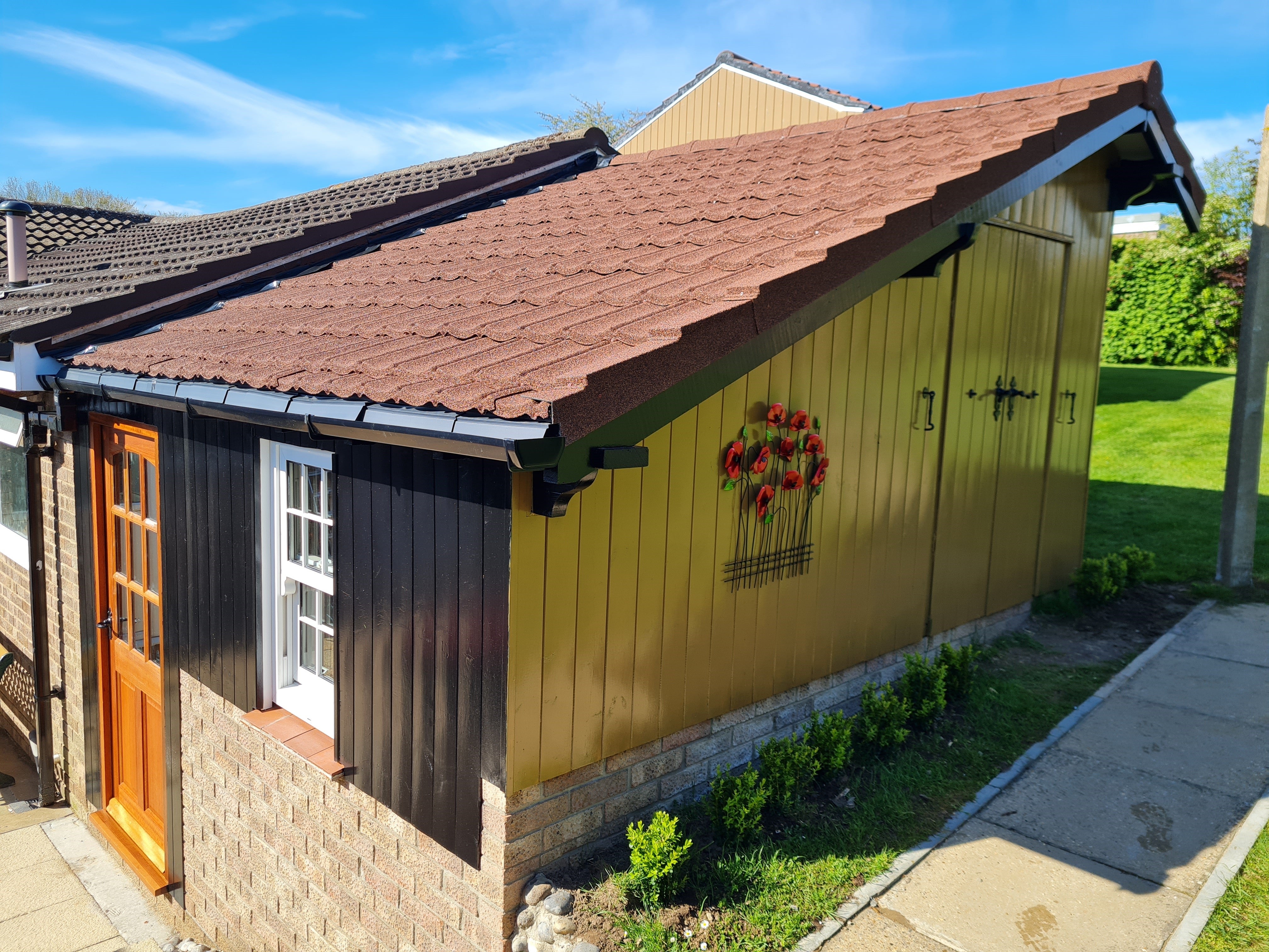 Lightweight Tiles Roof Tile - Granulated Brown