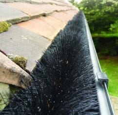 Hedgehog Gutter Brush 100mm x 4m - Black - Roofing Supplies UK