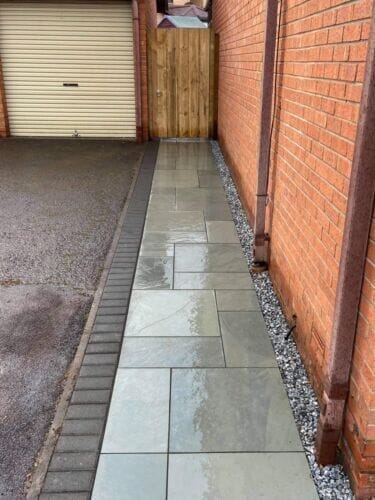 Westland Natural Slate Grey/Green Paving Project Pack - 17.78m2 - Roofing Supplies UK