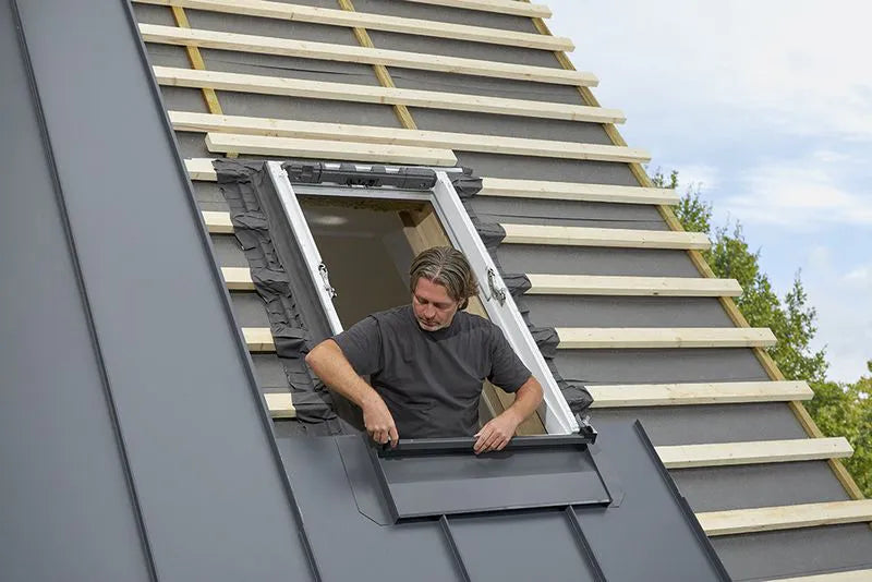 VELUX EDQ 2000L Flashing for Metal Click Standing Seam Roofs